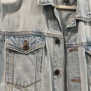 Basic denim jacket